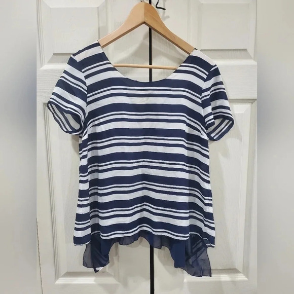 Anthropologie Maeve Stripe Apropos Top M Drapey Sides Pinked Edges Fluttery Hem - Picture 2 of 8